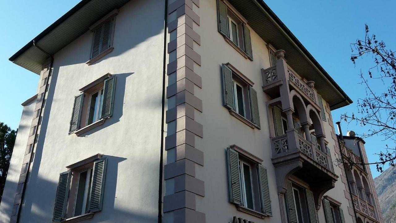 تيرانو Bed And Breakfast Sweet Home المظهر الخارجي الصورة